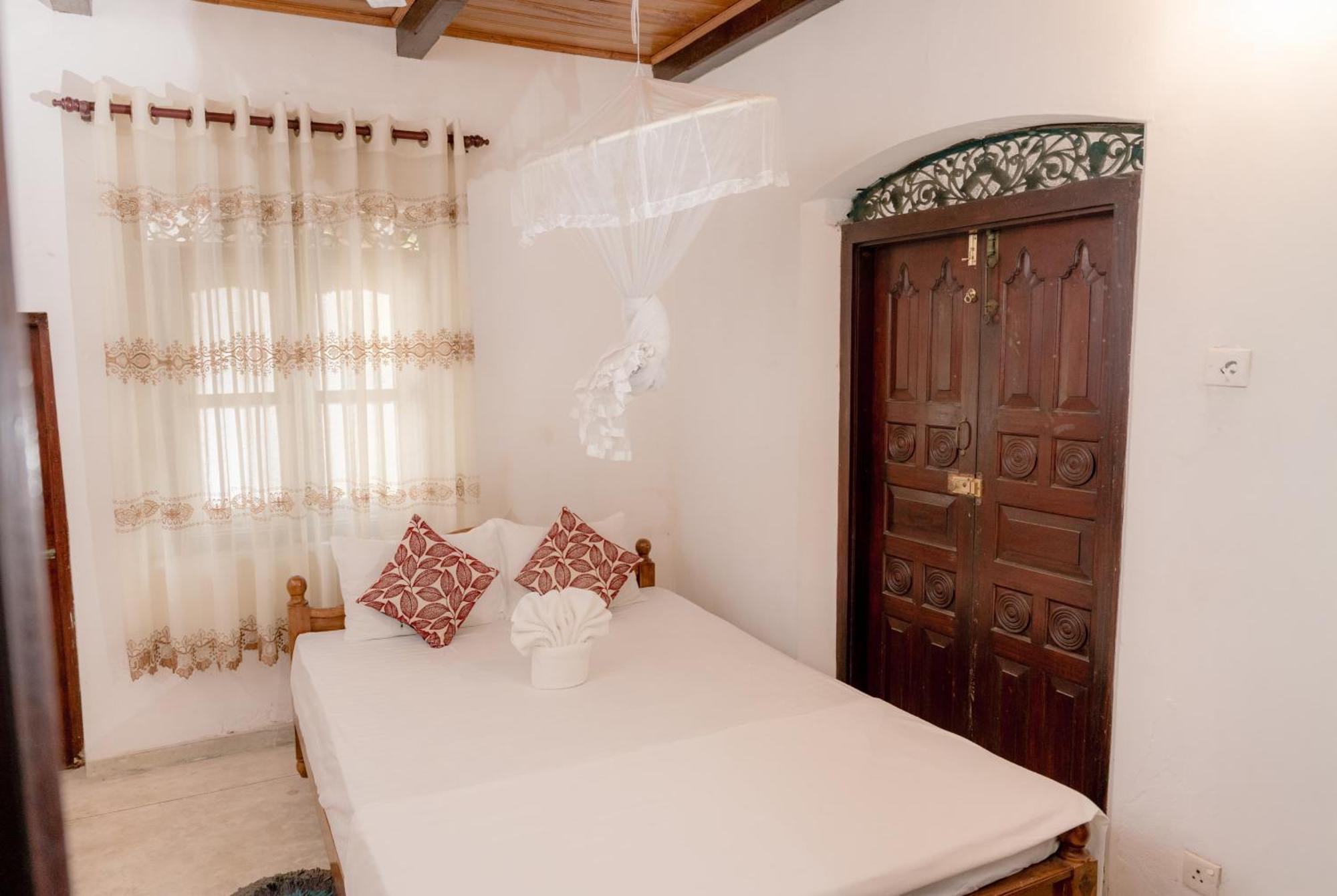 Colonial Bungalow Tangalle Exterior photo